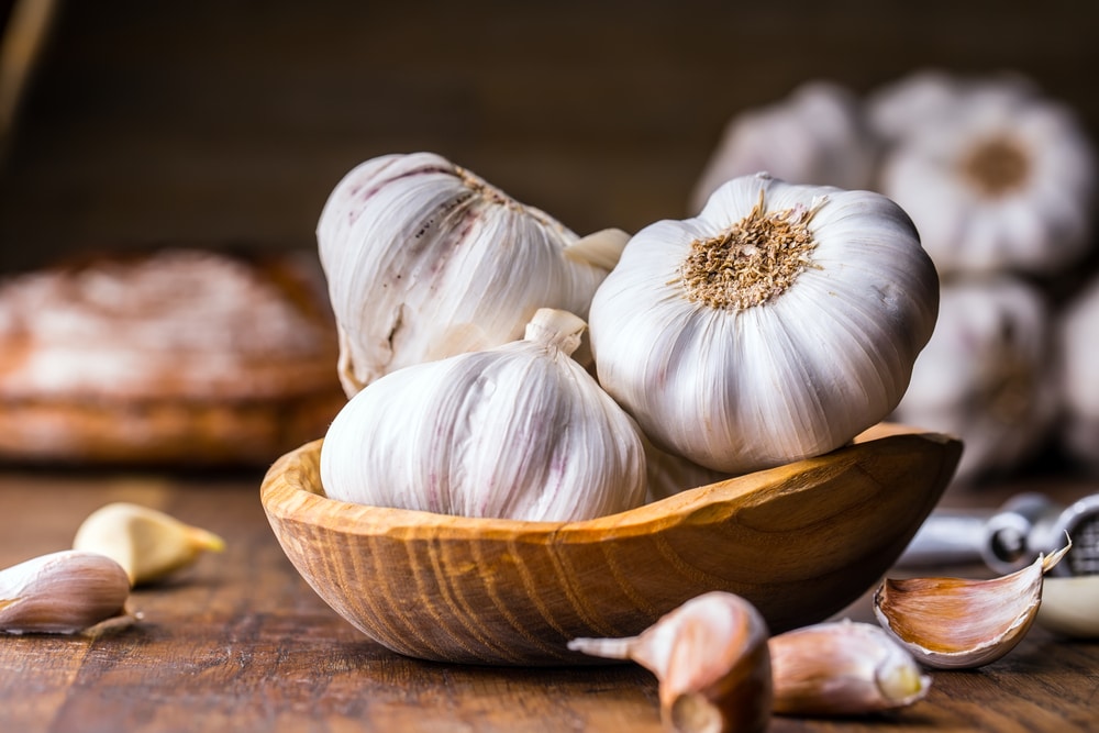 Health Benefits of Garlic in the Morning